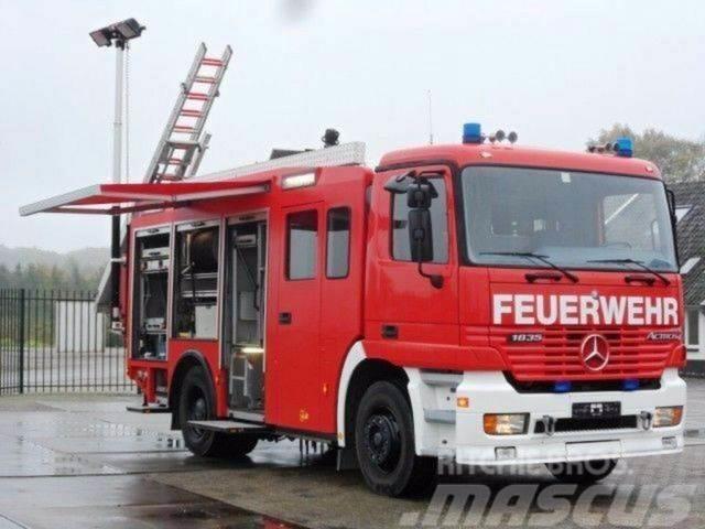 Mercedes-Benz ACTROS 1835 Feuerwehr 2080 L Fire Unit !! Hasičský vůz