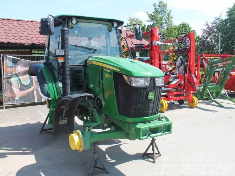 John Deere 5075 M Traktory