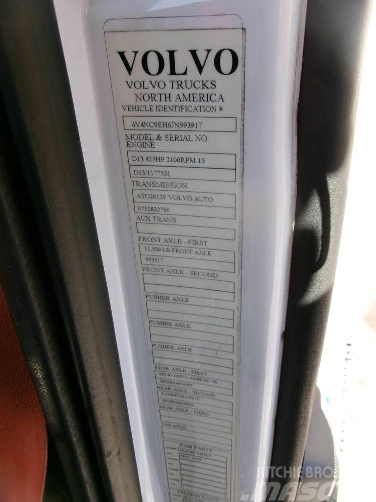 Volvo VNL64T300 Tahače