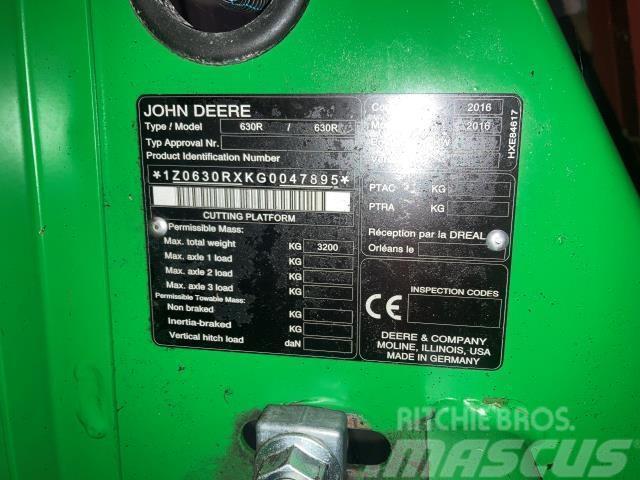 John Deere S670I Sklízecí mlátičky