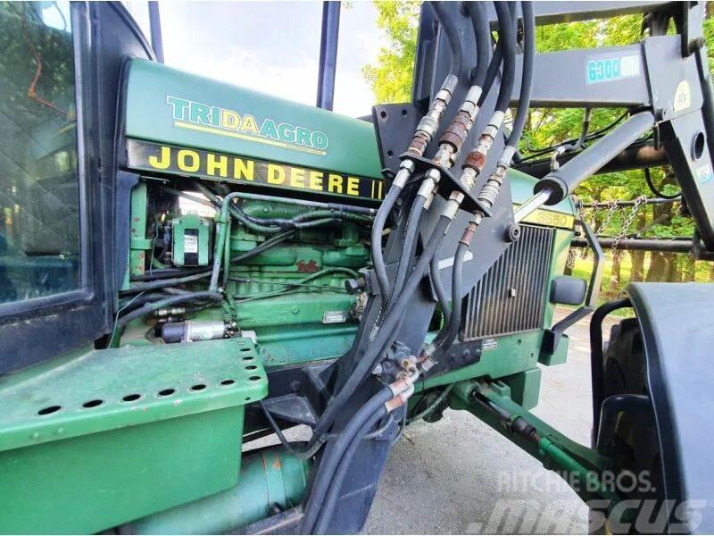 John Deere 3650 Traktory