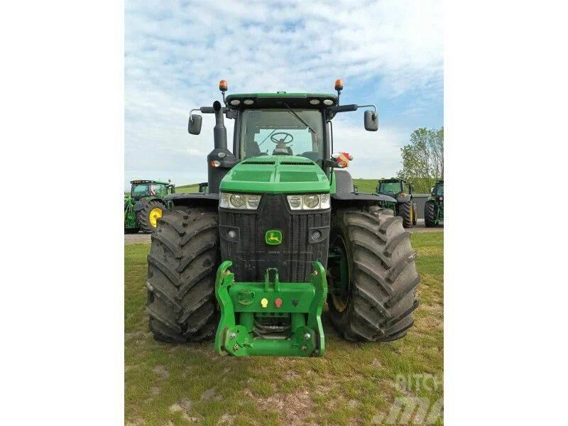 John Deere 8370 R Traktory