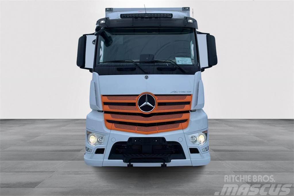 Mercedes-Benz Actros 5L 2551L 6x2 - UUSI AUTO, FRC-KORI 9,7m Chladírenské nákladní vozy
