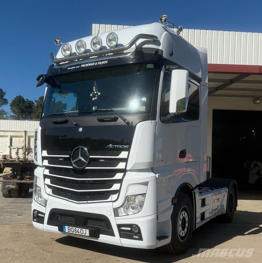 Mercedes-Benz 1863, 68000Kg Tahače