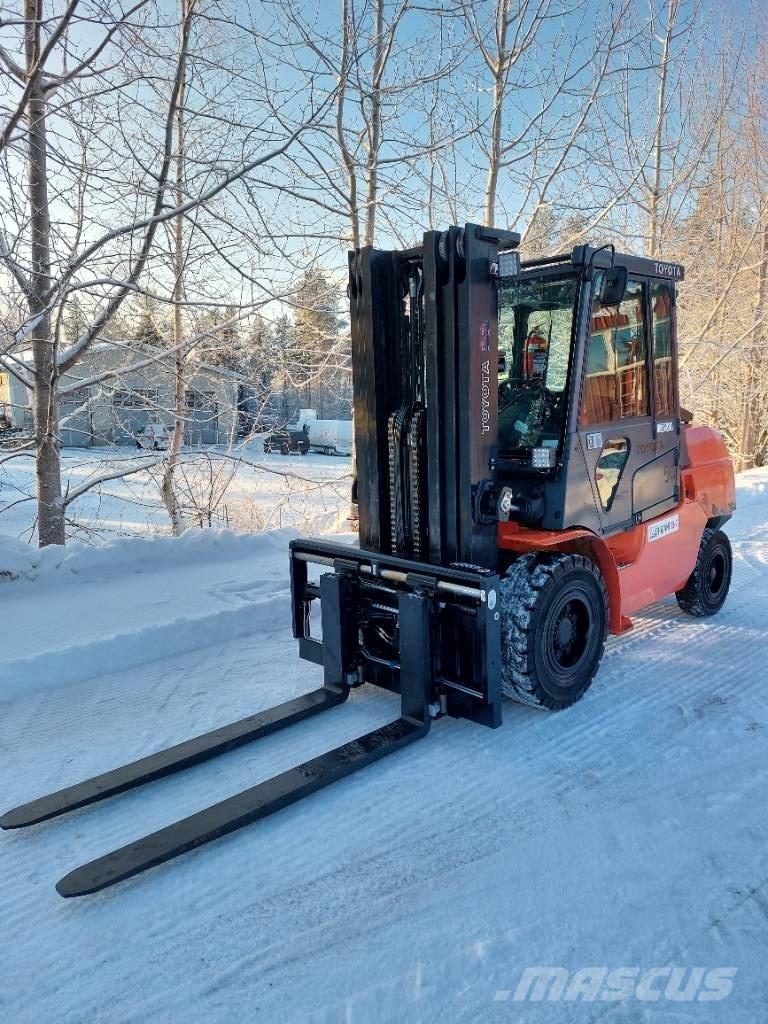 Toyota 42-7FD45 Dieseltrukki Dieselové vozíky