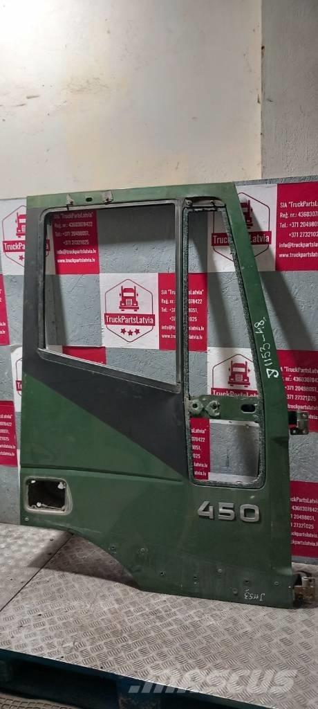 Iveco Stralis 450 Euro5 right door 504015937 Kabiny a interiér