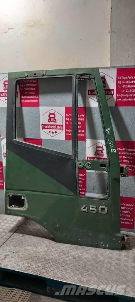 Iveco Stralis 450 Euro5 right door 504015937 Kabiny a interiér