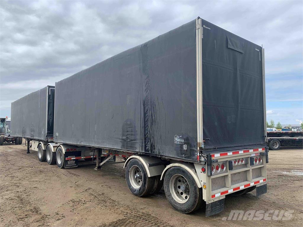 Reitnouer 32' Curtain Side Tridem Flat Deck/Highboy Lead/Pup Zaplachtované vozy