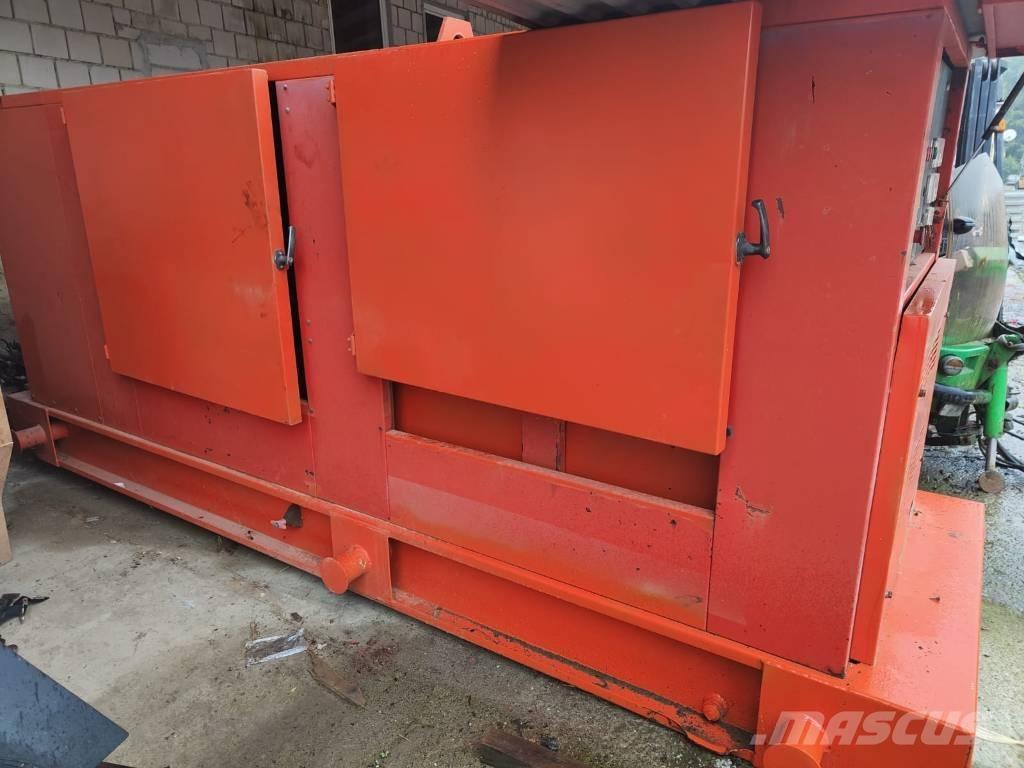 Renault Agregat 100 kVa Renault Diesel Naftové generátory