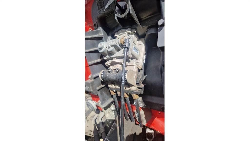 Iveco Stralis Válvula do Travão de Mão Straçis Euro 6 Doprava – ostatní