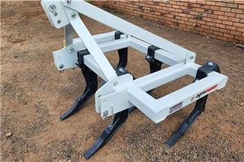  Other Brand new Agromaster chisel ploughs
