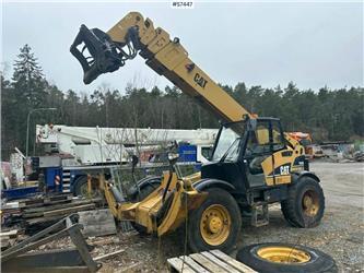 CAT TH580H Telescopic loader with crane arm