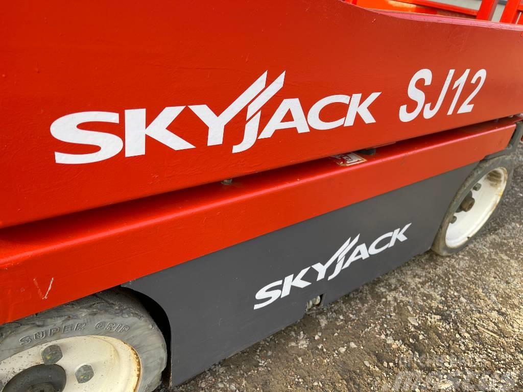 SkyJack SJ 12 Pelarlift Nůžková zvedací plošina