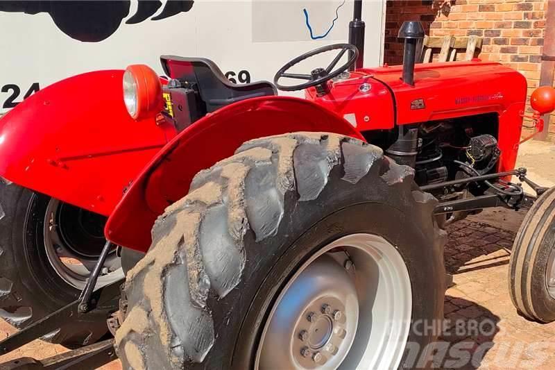 Massey Ferguson 35x Traktory