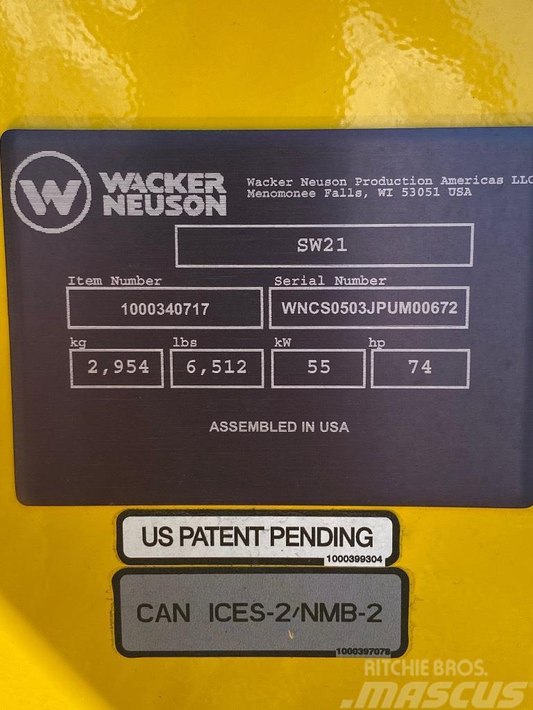 Wacker Neuson SW21 Smykem řízené nakladače