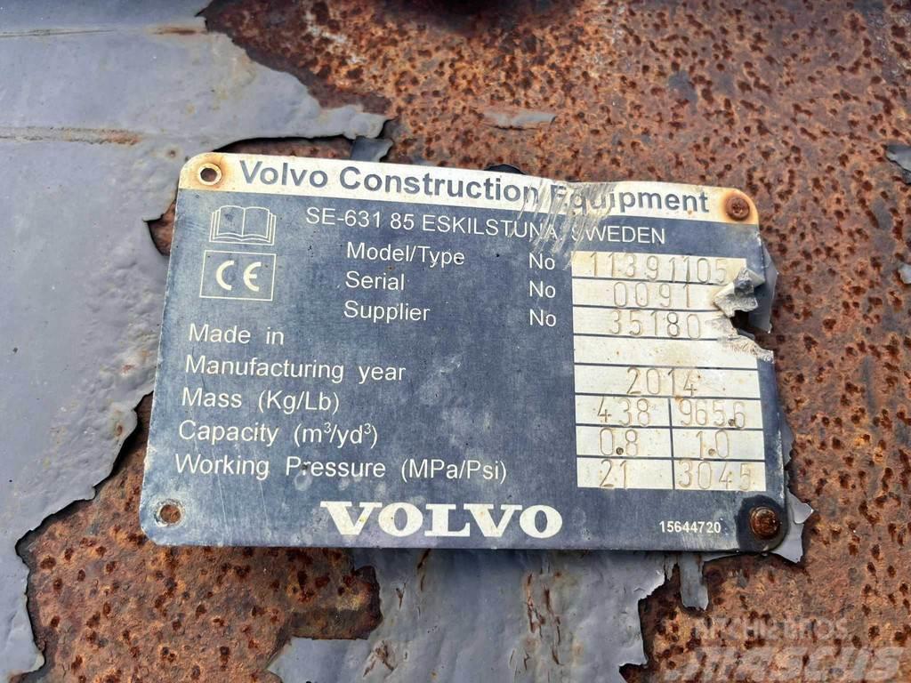 Volvo L 25 F BUCKET & FORKS Kolové nakladače