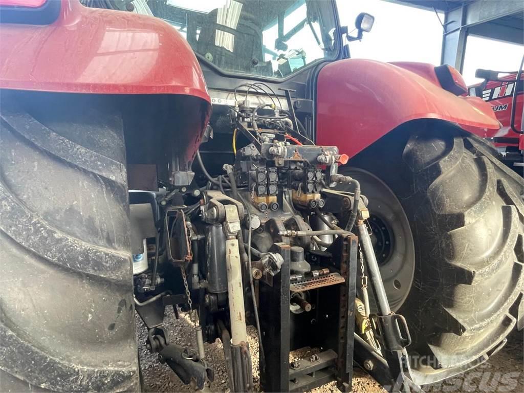 Case IH PUMA 210 Traktory