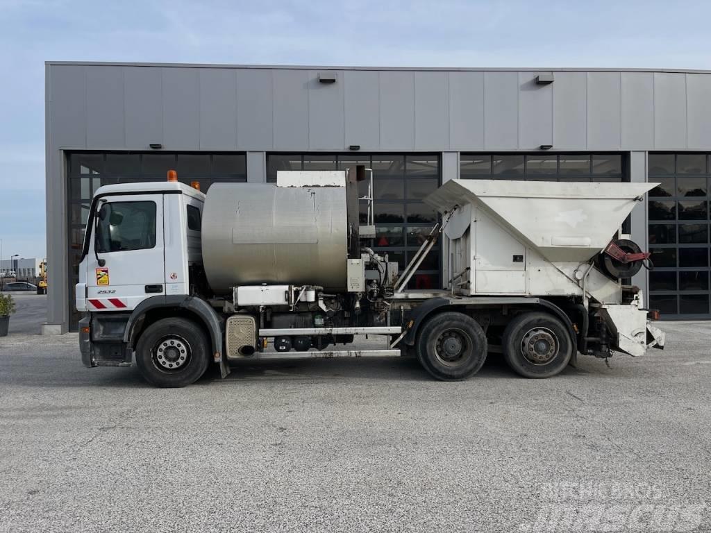 Mercedes-Benz Actros 2532 Bitumen splitter / spray truck Rozstřikovače asfaltu