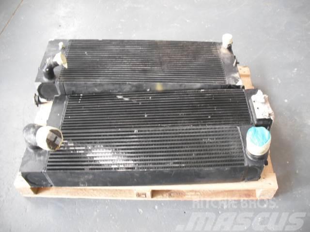 Komatsu D51  3x radiators Pásové dozery