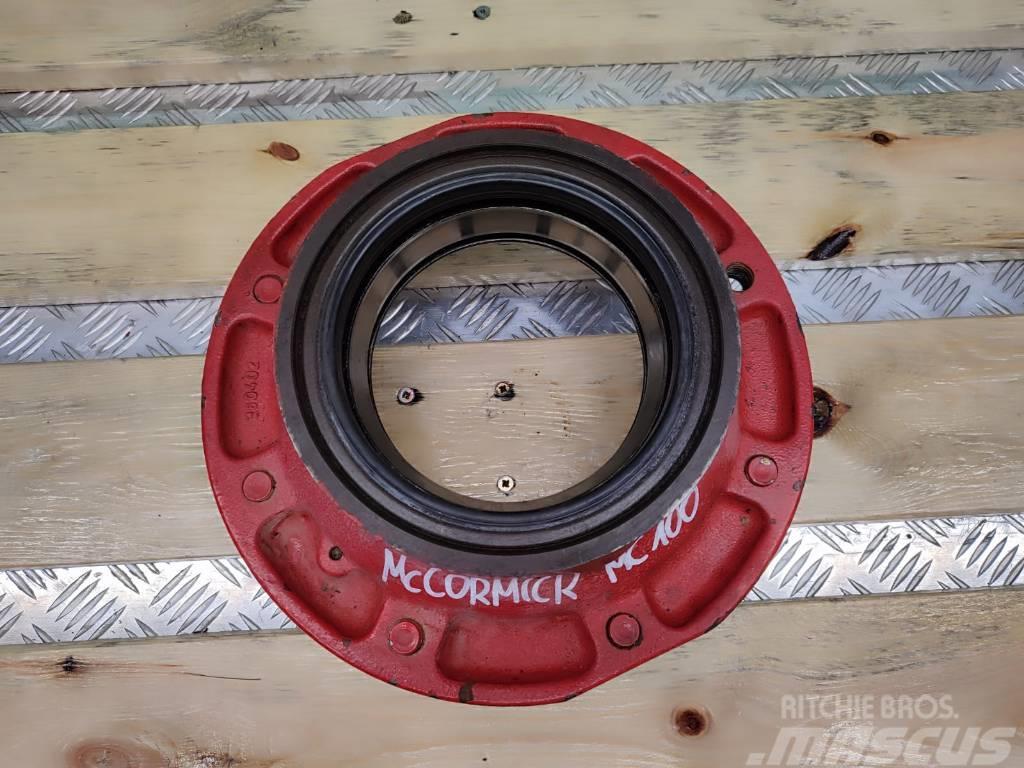 McCormick Wheel hub 12058 McCORMICK MC100 Pneumatiky, kola a ráfky