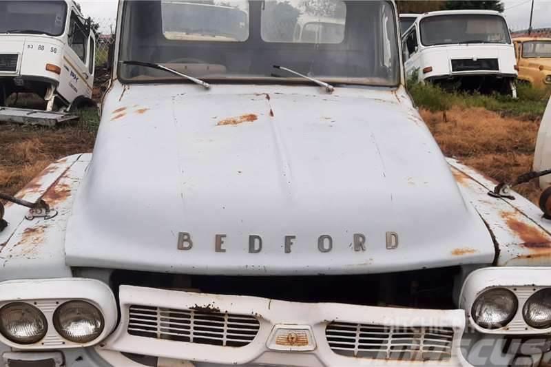 Bedford Truck Cab Další