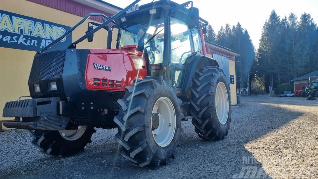 Valtra 6550 Lesní traktory