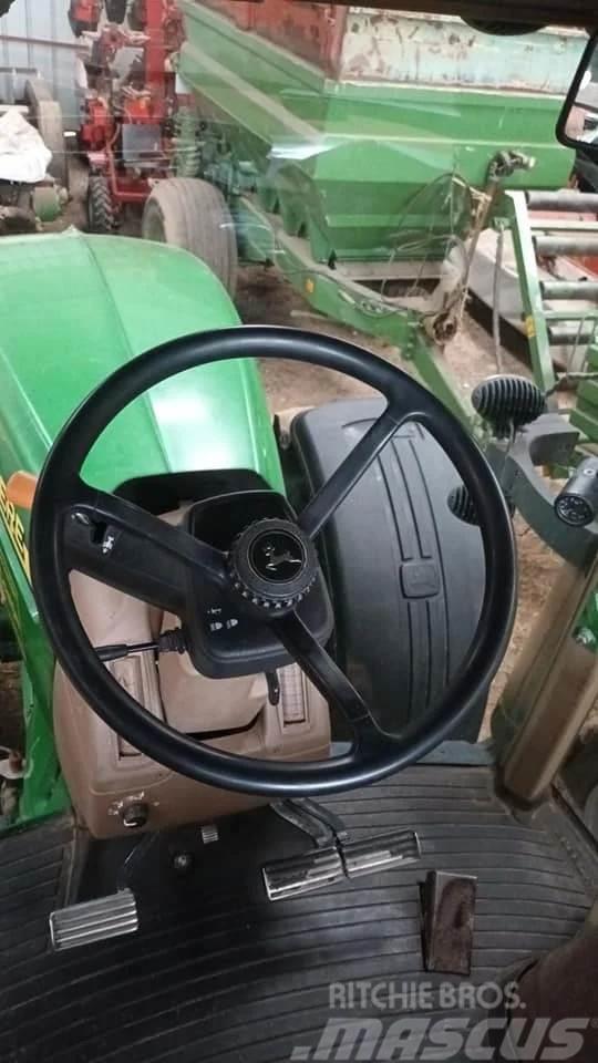 John Deere 7820 7820 tractor Traktory