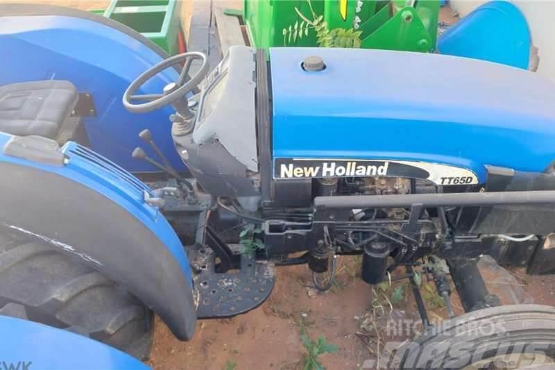 New Holland TT65 Traktory