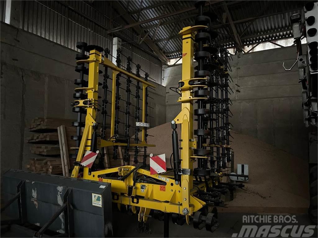 Bednar PN 9000 Další stroje na zpracování půdy a příslušenství