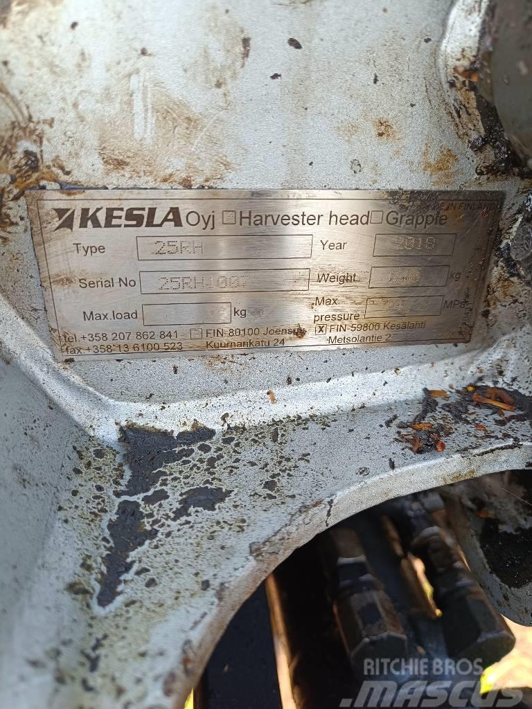  Cabezal procesador cortador forestal Kesla 25rhll Odvětvovače
