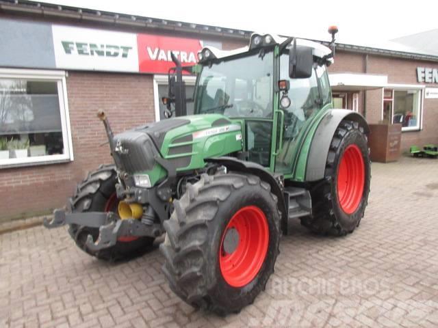 Fendt 211 Traktory