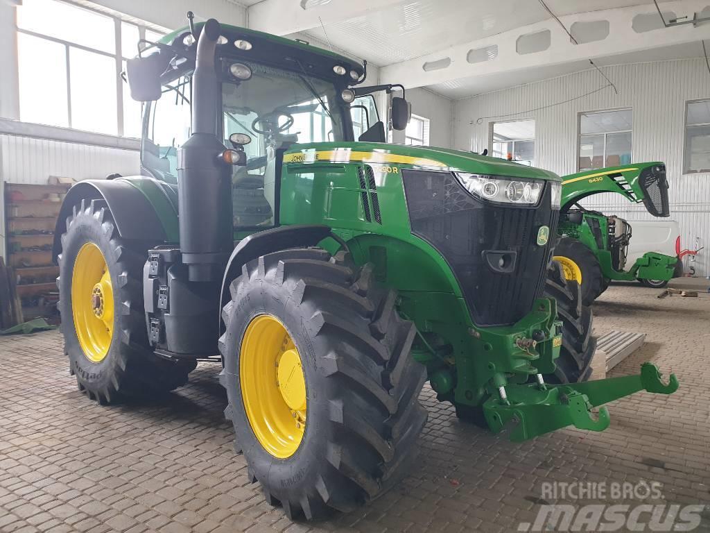 John Deere 7290 R Traktory