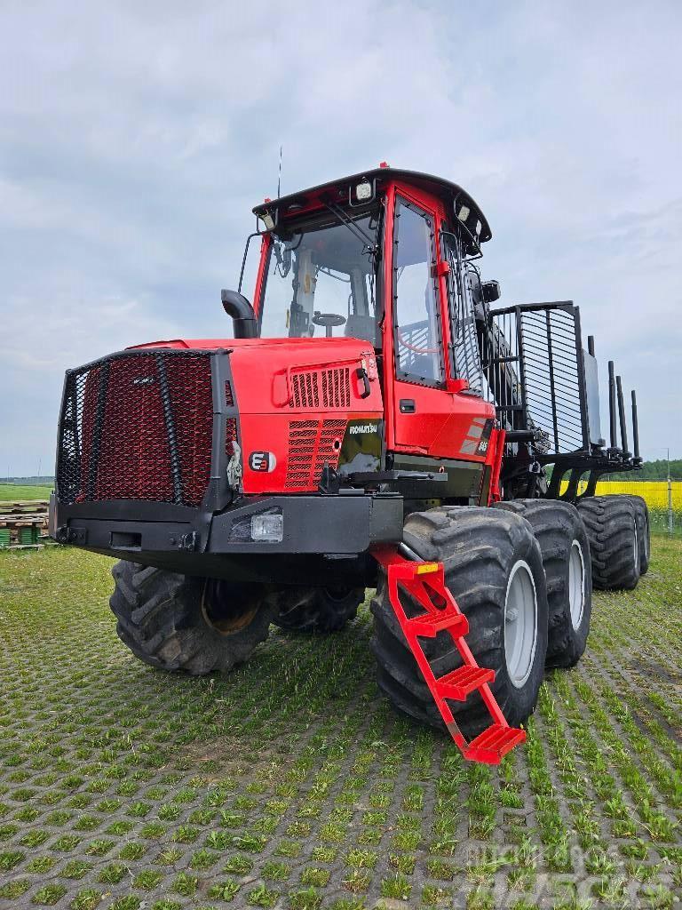 Komatsu 845 Vyvážecí traktory