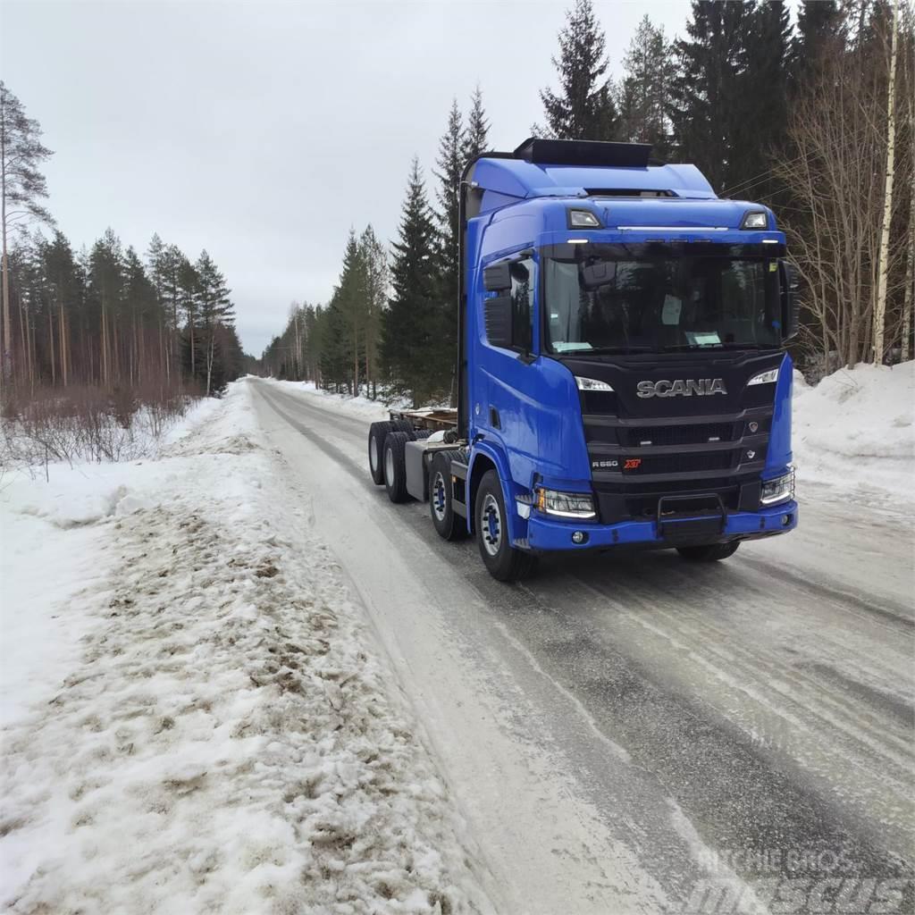 Scania R660 XT 8X4 Nákladní vozidlo bez nástavby