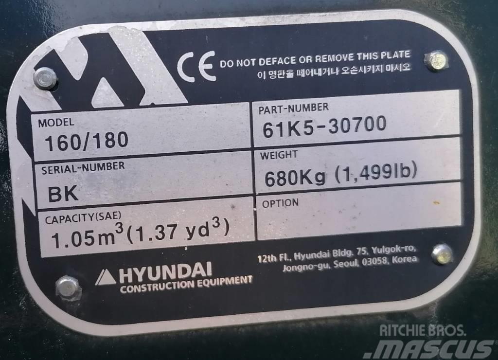 Hyundai 1.05m3_HX180 Lopaty