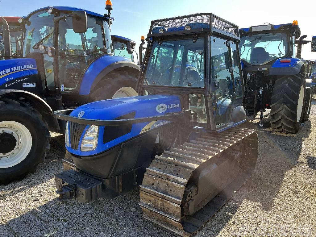 New Holland TK4050M Traktory