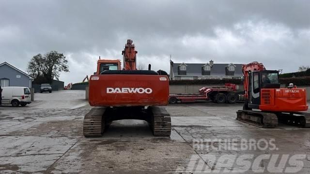 Daewoo 220LCV Pásová rýpadla