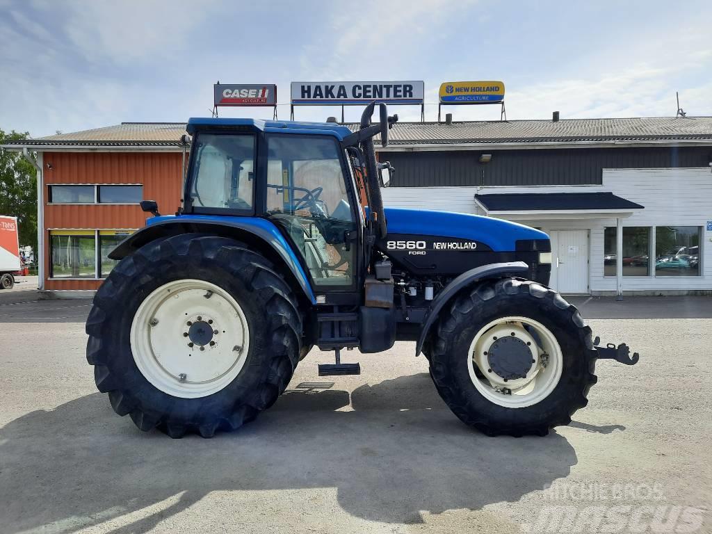 New Holland 8560 RC Traktory