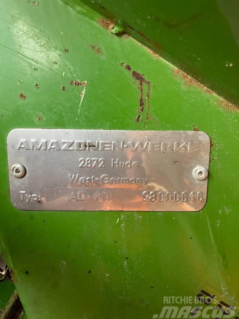 Amazone AD-301 Mechanické secí stroje