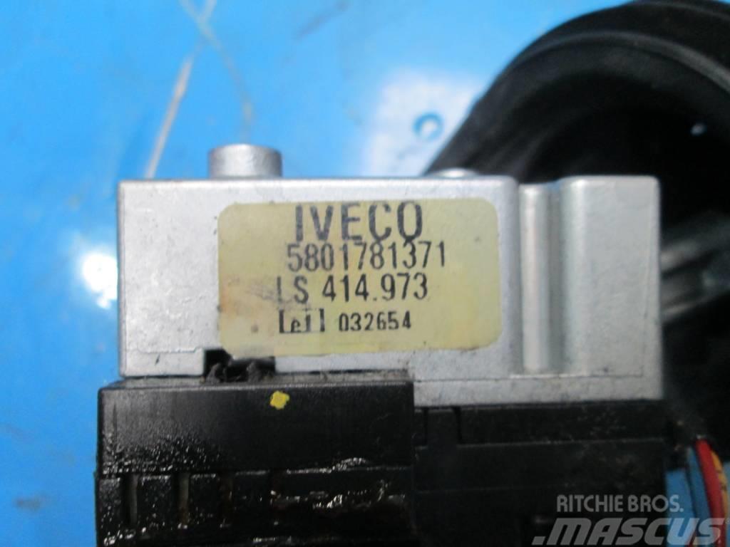 Iveco Stralis Lenkstockschalter 5801781371 Elektronika