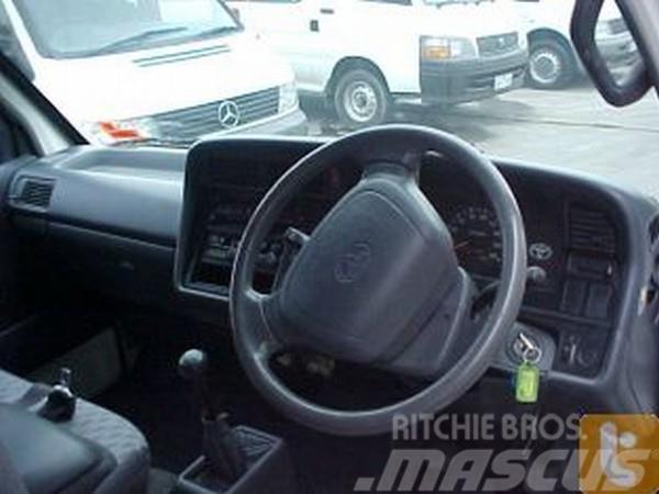 Toyota HIACE RZH103R Dodávky