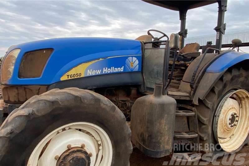 New Holland NH 6050 Stripping For Spares Traktory