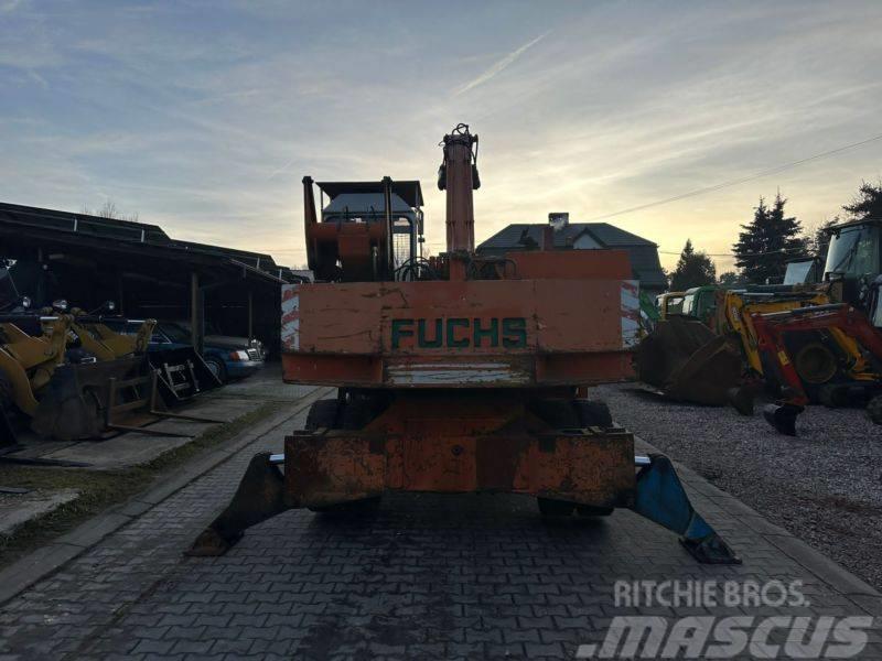 Fuchs FUCHS 714 Stroje pro manipulaci s odpadem