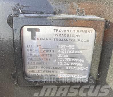 Trojan 120CL 42" DIGGING BUCKET Ostatní komponenty