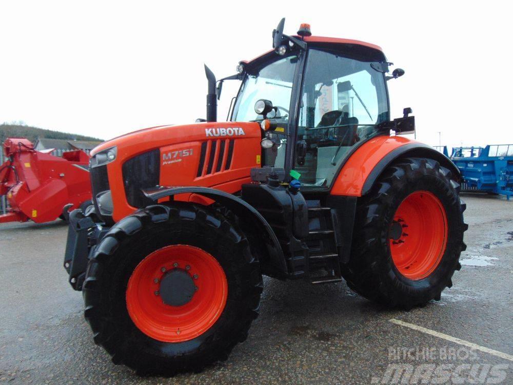 Kubota M 7151 Traktory