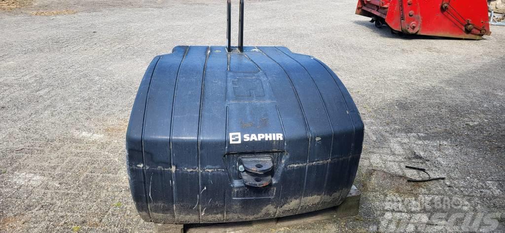 Saphir front gewicht 1500 Traktory