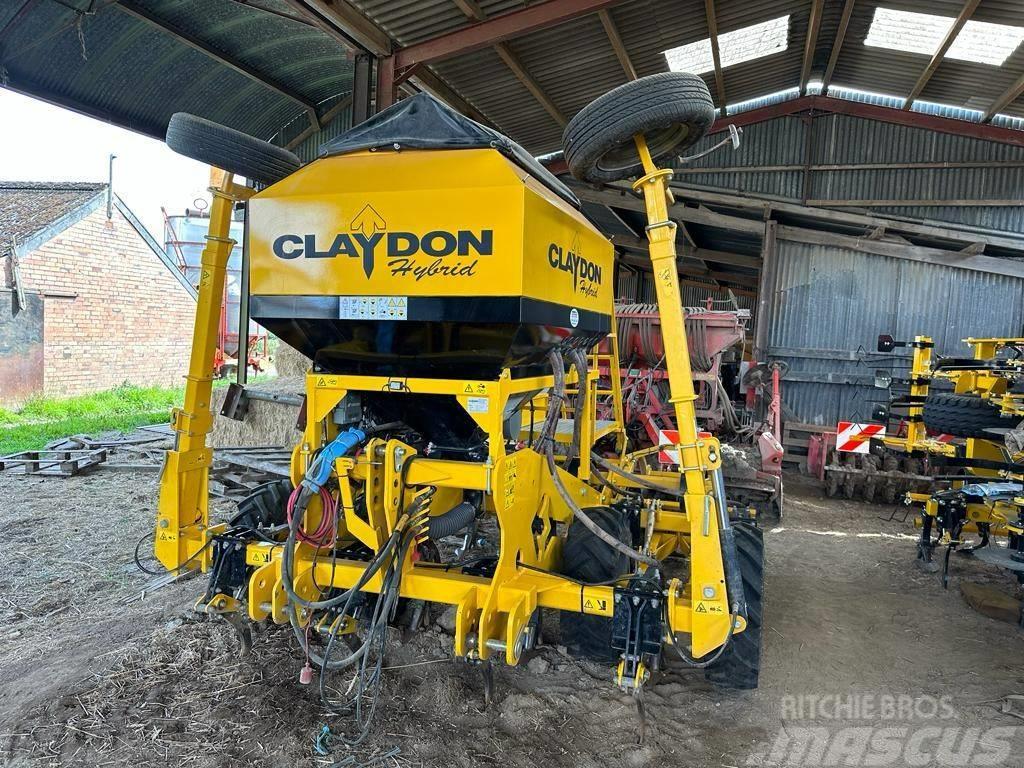Claydon Hybrid 3 Mechanické secí stroje
