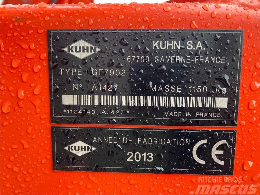Kuhn GF 7902 Obraceče a shrabovače sena