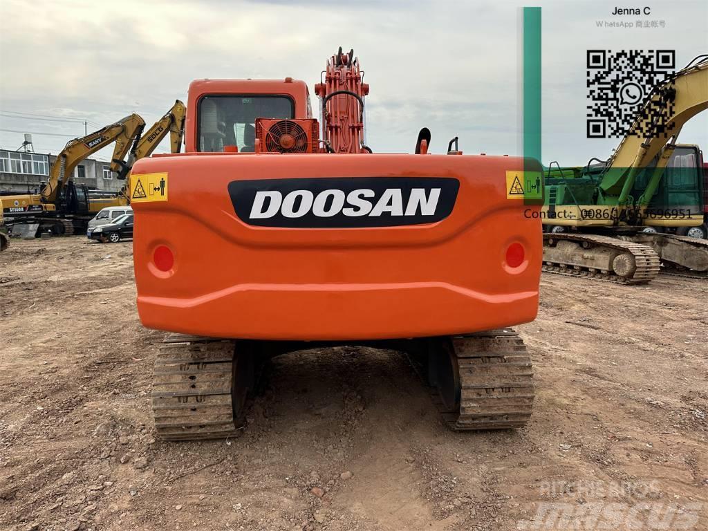 Doosan DX 120 Midi rýpadla 7t - 12t