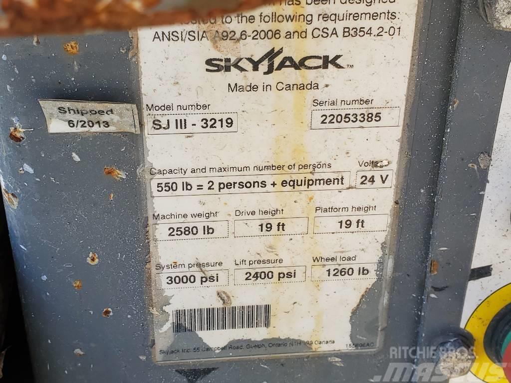 SkyJack SJIII-3219 Nůžková zvedací plošina